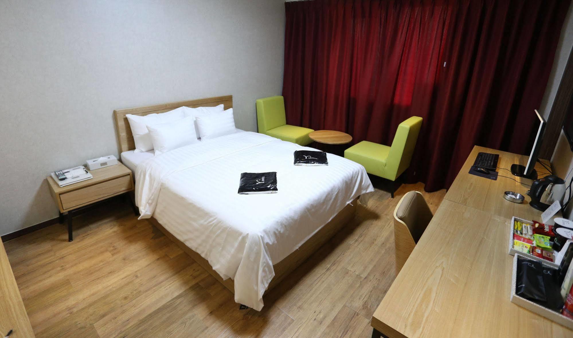 Y Ocean Hotel Yeosu Exterior photo